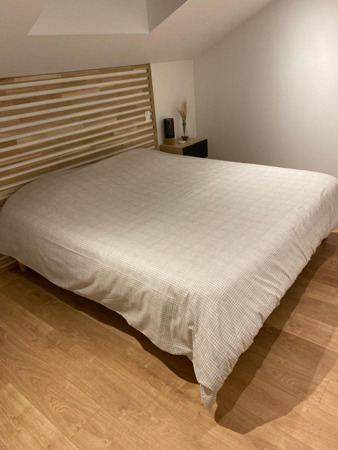 Magnifique Grange Avec Spa / Love Room Saint-Andre-de-Cubzac Ngoại thất bức ảnh